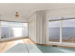 1 14458 MARINE DRIVE  White Rock, BC V3S 1P6