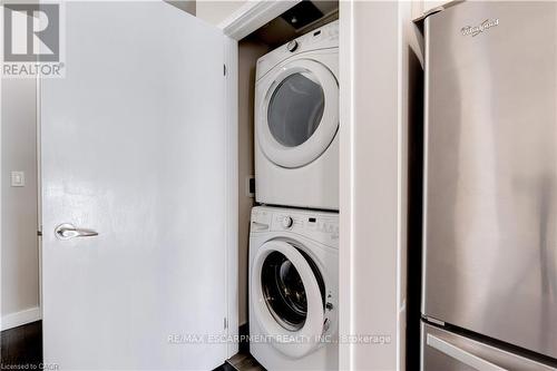 119 - 168 Sabina Drive, Oakville, ON - Indoor Photo Showing Laundry Room