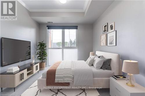 119 - 168 Sabina Drive, Oakville, ON - Indoor Photo Showing Bedroom