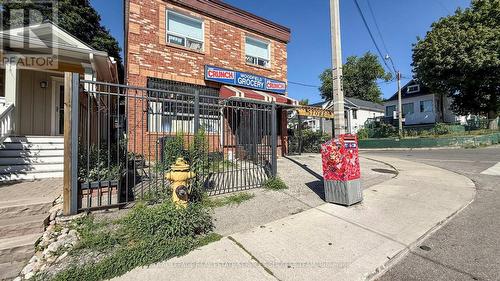 404 Woodfield Road, Toronto, ON 