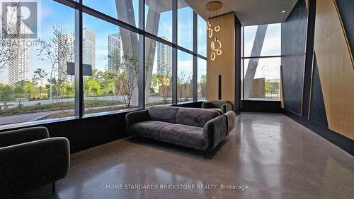 3501 - 2920 Highway 7 Road W, Vaughan, ON - Indoor Photo Showing Other Room