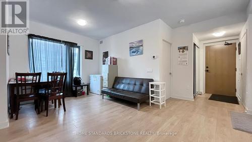 3501 - 2920 Highway 7 Road W, Vaughan, ON - Indoor