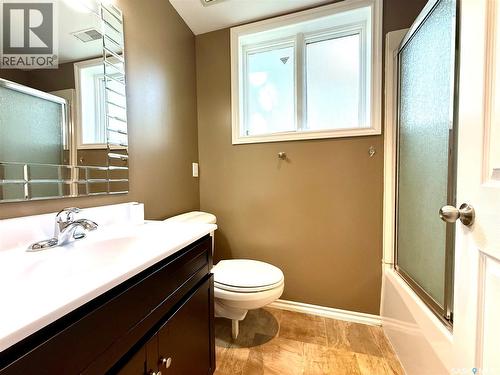 7 Driftwood Crescent, Yorkton, SK - Indoor Photo Showing Bathroom