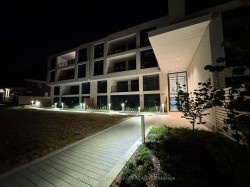 PH05-200 Keewatin Avenue  Toronto, ON M4P 0G4