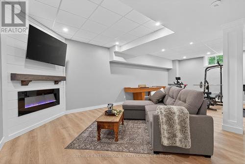 73 Wozniak Road, Penetanguishene, ON - Indoor