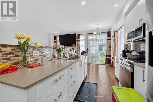 2025 Allegrini Terrace, Ottawa, ON - Indoor Photo Showing Kitchen With Double Sink With Upgraded Kitchen