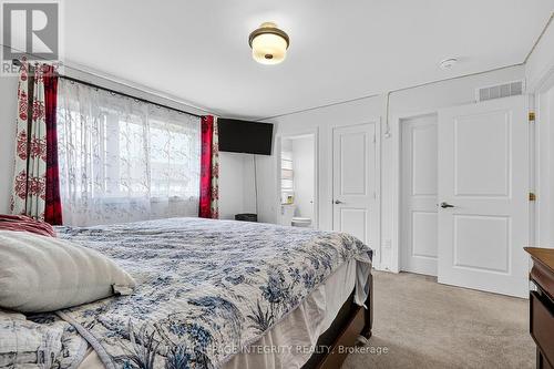 2025 Allegrini Terrace, Ottawa, ON - Indoor Photo Showing Bedroom