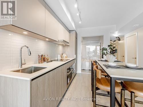 505 - 47 Mutual Street, Toronto, ON - Indoor Photo Showing Kitchen With Upgraded Kitchen