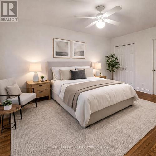 46 Woodlawn Avenue N, Mississauga, ON - Indoor Photo Showing Bedroom