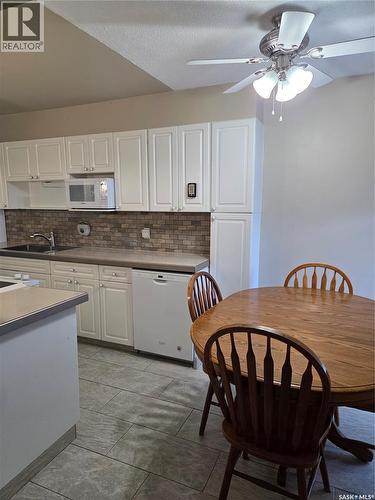 17 1292 Gordon Road, Moose Jaw, SK - Indoor