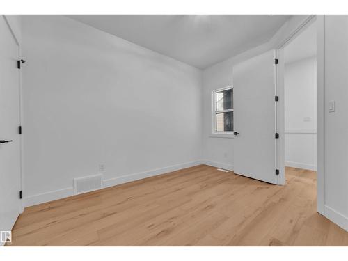 744 Astoria Wy, Devon, AB - Indoor Photo Showing Other Room