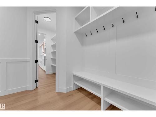 744 Astoria Wy, Devon, AB - Indoor Photo Showing Other Room