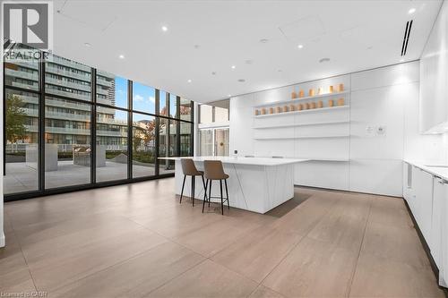 3883 Quartz Road Unit# 614, Mississauga, ON - Indoor Photo Showing Other Room