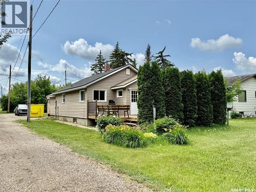 103 2Nd Avenue W, Paynton, SK - Outdoor