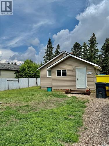 103 2Nd Avenue W, Paynton, SK - Outdoor