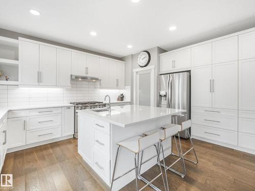 36 Nault Cr, St. Albert, AB - Indoor Photo Showing Kitchen With Upgraded Kitchen