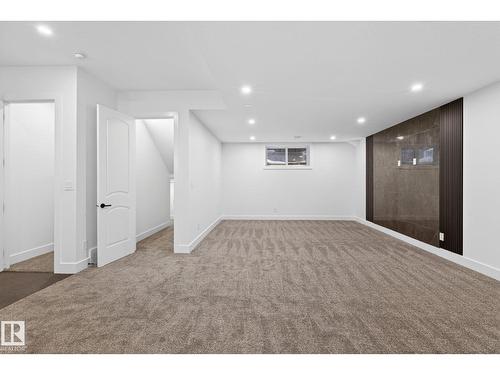 1926 Ainslie Link Sw, Edmonton, AB - Indoor