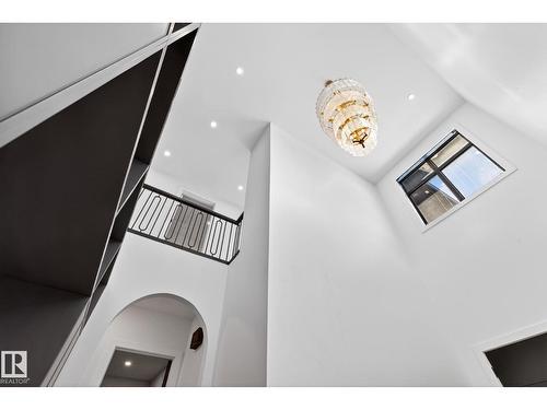 1926 Ainslie Link Sw, Edmonton, AB - Indoor Photo Showing Other Room