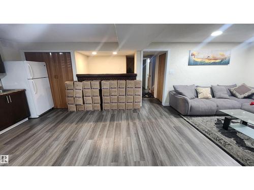 115 Ekota Cr Nw, Edmonton, AB - Indoor