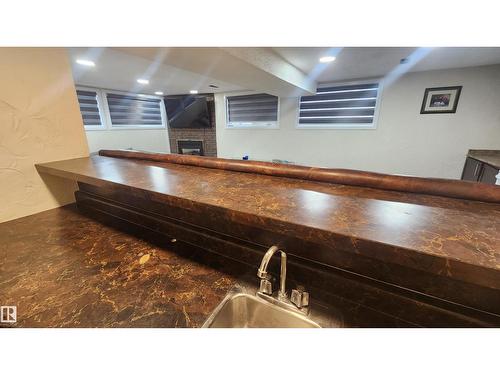 115 Ekota Cr Nw, Edmonton, AB - Indoor Photo Showing Other Room