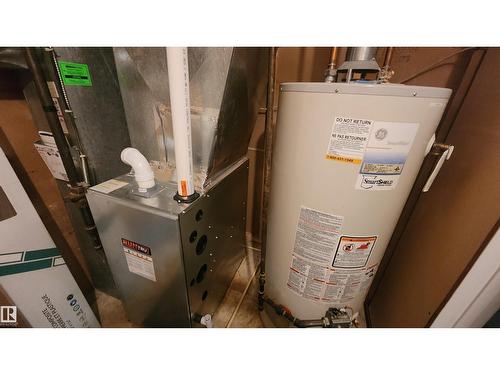 115 Ekota Cr Nw, Edmonton, AB - Indoor Photo Showing Basement