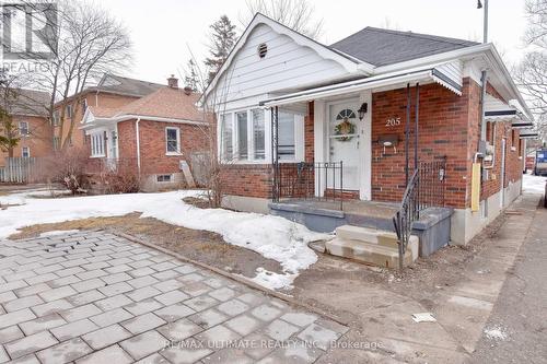 B - 205 Innisfil Street, Barrie, ON - Outdoor