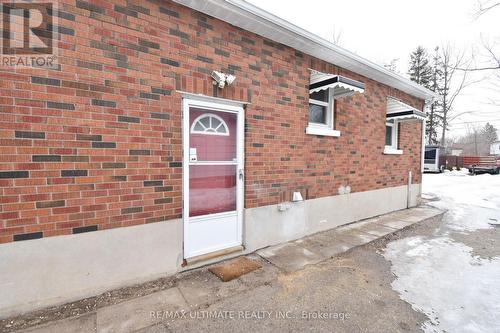 B - 205 Innisfil Street, Barrie, ON - Outdoor With Exterior