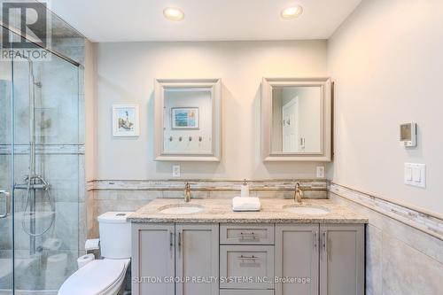 17 William Rex Crescent, Erin, ON - Indoor Photo Showing Bathroom