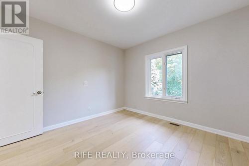 8 Elliotwood Court, Toronto, ON - Indoor Photo Showing Other Room
