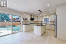 8 Elliotwood Court, Toronto, ON  - Indoor Photo Showing Kitchen With Upgraded Kitchen 