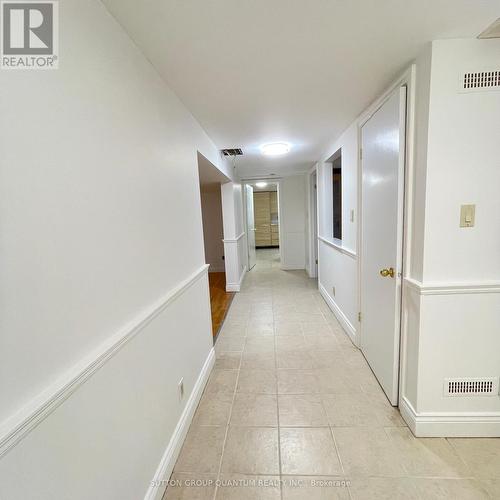 46 Woodlawn Avenue, Mississauga, ON - Indoor Photo Showing Other Room