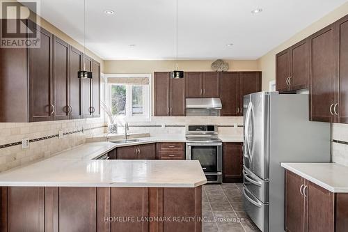 2481 Whistling Springs Crescent, Oakville, ON - Indoor Photo Showing Kitchen With Stainless Steel Kitchen