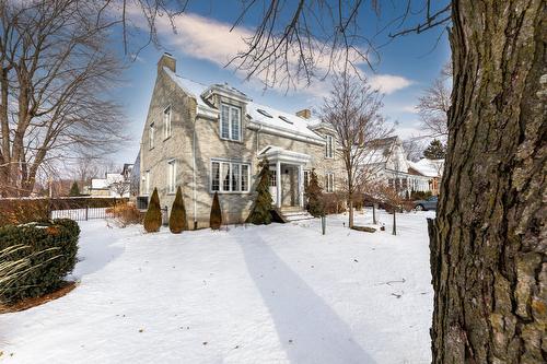 Frontage - 30 Boul. Des Érables, Saint-Jean-Sur-Richelieu, QC - Outdoor