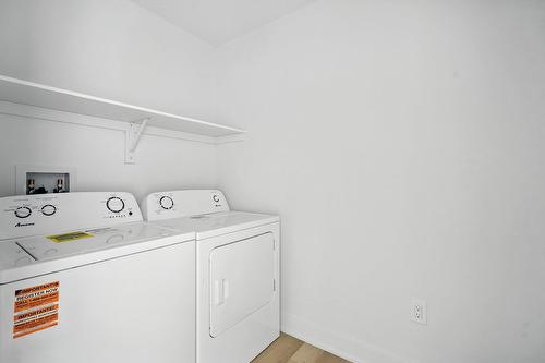 Salle de lavage - 104-312 Ch. Freeman, Gatineau (Hull), QC - Indoor Photo Showing Laundry Room