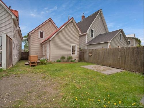58 Elm St, Moncton, NB 