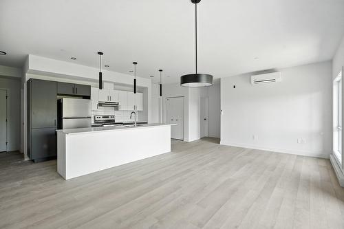 Salle à manger - 204-312 Ch. Freeman, Gatineau (Hull), QC - Indoor Photo Showing Kitchen