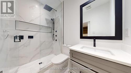 196 Marsellus Drive, Barrie, ON - Indoor Photo Showing Bathroom