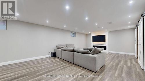 196 Marsellus Drive, Barrie, ON - Indoor