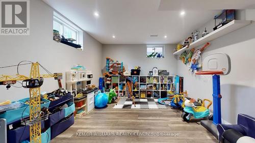 196 Marsellus Drive, Barrie, ON - Indoor