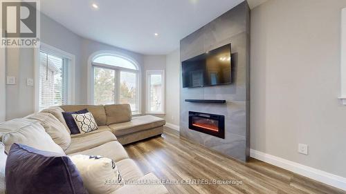 196 Marsellus Drive, Barrie, ON - Indoor Photo Showing Living Room With Fireplace