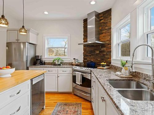 69 Sherwood Drive, Wolfville, NS 