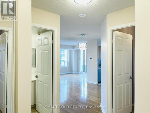 703 - 33 Empress Avenue, Toronto, ON - Indoor Photo Showing Other Room