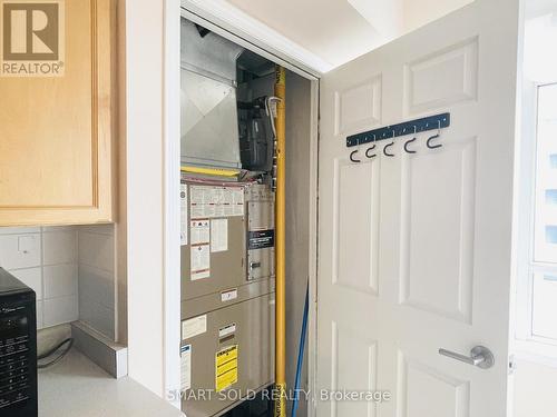 703 - 33 Empress Avenue, Toronto, ON - Indoor Photo Showing Other Room