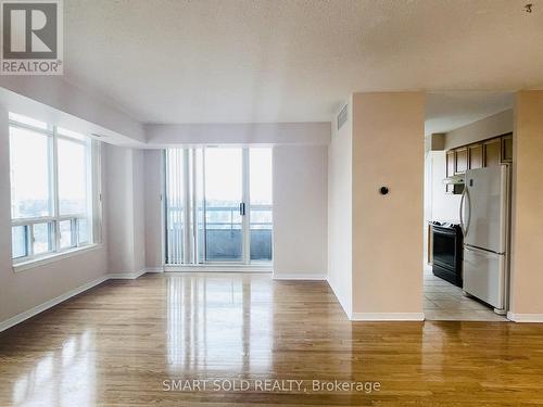 703 - 33 Empress Avenue, Toronto, ON - Indoor Photo Showing Other Room