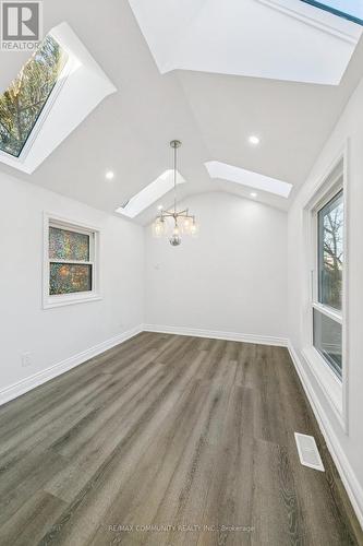 46 East 7Th Street, Hamilton, ON - Indoor Photo Showing Other Room