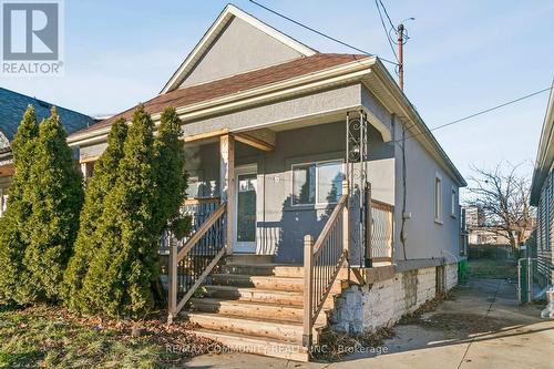 46 East 7Th Street, Hamilton, ON - Outdoor