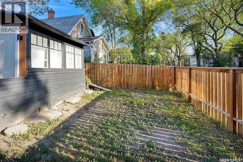 1668 Ottawa Street, Regina, SK - Outdoor