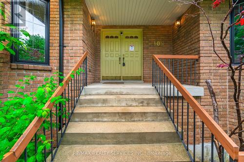 106 Kenpark Avenue, Brampton, ON - Outdoor With Exterior