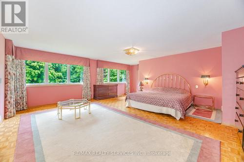 106 Kenpark Avenue, Brampton, ON - Indoor Photo Showing Bedroom