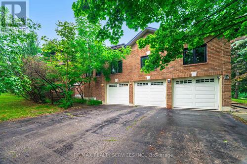 106 Kenpark Avenue, Brampton, ON - Outdoor